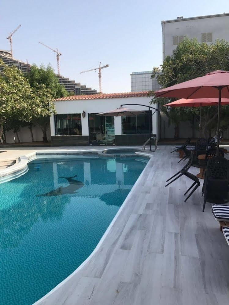 Al Khalidiah Resort Schardscha Exterior foto